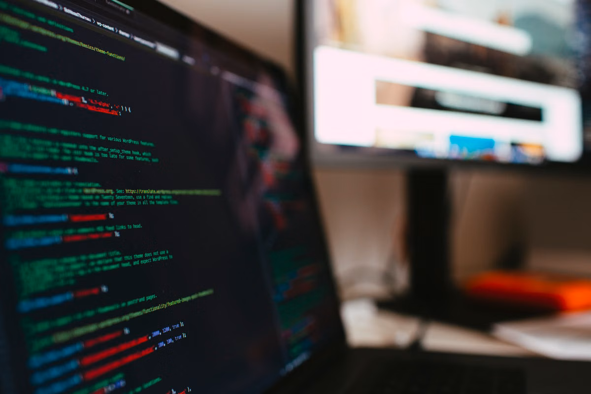 Univer vs Excel vs Luckysheet: 2026 Online Spreadsheet Feature, Deployment, and Development Cost Comparison